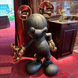 Modern Fiberglass Cartoon Mickey Mouse Sculpture For Home Decor Ornament