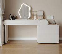 Nouvelle Tendance : Grande Coiffeuse à Plateau Cannelé pour Chambre à Coucher