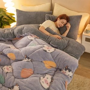 طقم مفارش سرير فاخر عالي الجودة ودافئ للغاية ودافئ من القماش بحجم كينج طقم مفارش سرير صلب - Product Image 3