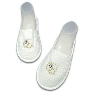 Pantoufles jetables épaissies de haute qualité à bas prix pour hôtel et spa pantoufles d'intérieur pour hôtel à domicile adaptées aux hommes et aux femmes - Product Image 5