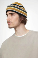 Bonnet tricoté personnalisé d'hiver à la mode de haute qualité rayé acrylique épaissi chaud et élégant pour les voyages d'affaires à la plage