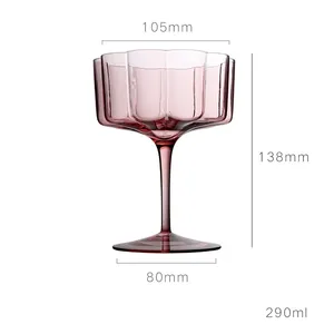 Verres à <span class=keywords><strong>martini</strong></span> et gobelets à champagne créatifs en forme de pétale côtelé de haute qualité pour mariage, verrerie vintage en forme de pétale – Vente en gros - Product Image 2