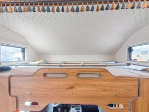 <span class=keywords><strong>Nueva</strong></span> caja de cambios automática autopropulsada <span class=keywords><strong>Camper</strong></span> S1 económica con combustible eléctrico Luz Interior ACC Control de crucero Tela de techo de metal - Product Image 3