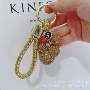 Nouveau Style de styliste porte-clés de luxe en diamant <span class=keywords><strong>Mickey</strong></span> porte-clés <span class=keywords><strong>sac</strong></span> pendentif de charme pour cadeau accessoires de porte-clés - Product Image 5