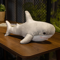 Vente en gros de jouets amusants de haute qualité Cadeaux pour enfants Jouet créatif en forme de requin animal Oreiller en velours pour enfants Jouets en peluche de requin