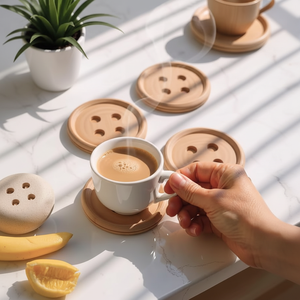 Juego de Posavasos de Madera Maciza Natural con Orificios de Drenaje, Resistentes al Calor, Duraderos, para Café, Té, Mesa, Decoración del Hogar - Product Image 1