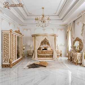 Juego de Dormitorio de Lujo Estilo Turco, Cama Redonda con Dosel, Cama de Madera Tallada Dorada en Blanco Perla para Decoración Interior de Villas y Palacios Reales - Product Image 1