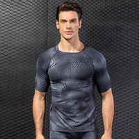 Vente en gros de vêtements de compression d'été à manches courtes pour hommes pour entraînement par couche de base vêtements de sport pour la course à pied