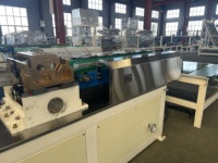 Machine automatique pour protège-coins en carton kraft pour boîtes en carton