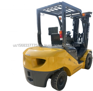 รถยกดีเซล Komatsu FD30 มือสอง ราคาถูก คุณภาพเยี่ยม สมรรถนะดี 3 ตัน ยกสูง 4.5 เมตร - Product Image 1