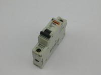 Interrupteur thermique magnétique PLC C60n C1 230/400 ~ 4 pièces pour produit sous garantie