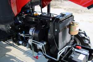 Tractor Agrícola TT504 4x4, Portaequipos Versátil, Enganche de 3 Puntos, Equipo Agrícola 4WD - Product Image 3