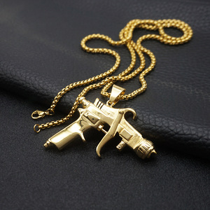 Collier en acier inoxydable plaqué or, pendentif en forme de pistolet, style punk, bijoux pour hommes, électroplaqué, avec chaîne de 60 cm, ALN26032091 - Product Image 3