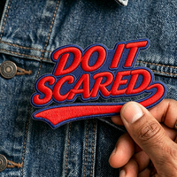 Patch brodé personnalisé en lettres rouges, fait main, auto-adhésif, mots miniatures amusants, patchs brodés de qualité supérieure