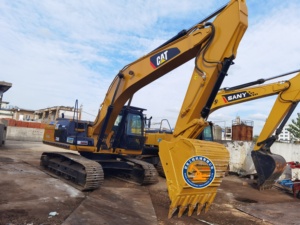 Excavatrice d'occasion Caterpillar 330D Gold Supplier Meilleur prix Excavatrice sur chenilles 30 tonnes avec moteur et composants du noyau de la pompe - Product Image 4