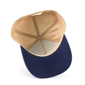 Venta al por mayor 100% de sarga de algodón de dos tonos de color ajustable gorra de camionero de ala plana gorra de béisbol bordada - Product Image 6