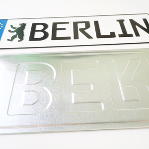 Targa Souvenir in Metallo con Logo in Rilievo di Berlino, Germania, 10x46cm - Product Image 5
