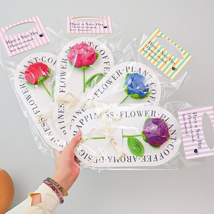 Handgemaakte Gehaakte Supermarkt Cadeau Boeket Hoge Kwaliteit Afgewerkte Roos Voor Ouderen Leraren Valentines & Easter Groothandel - Product Image 3