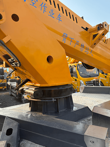 Plataforma Elevadora Móvil Montada en Camión con Cesta Telescópica AWP, Chasis Foton, 32 Metros, Plataforma de Trabajo Elevadora con Operador a Bordo - Product Image 6