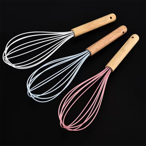 Vente en gros de KIGA-172 WELLFLYER <span class=keywords><strong>mini</strong></span> <span class=keywords><strong>fouet</strong></span> à oeufs en <span class=keywords><strong>silicone</strong></span> avec manche en bois, outil de <span class=keywords><strong>cuisine</strong></span> durable pour la pâtisserie et la <span class=keywords><strong>cuisine</strong></span> - Product Image 6