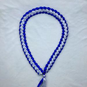 شريط تخرج عالي الجودة بسعر الجملة شريط مريح مُزين بأشكال جارلاند ولها ياقة مجدولة - Product Image 5