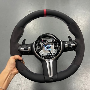 Volant en cuir premium en fibre de carbone sèche YZ Factory Price pour <span class=keywords><strong>BMW</strong></span> F10 F11 F15 F16 F20 F22 F30 F36 M3 F80 M4 F82 Personnalisé - Product Image 3