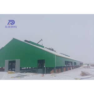 Maison moderne pour chèvres Conception préfabriquée Structure en acier Abri pour bétail et moutons - Product Image 2