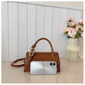Nuova Borsa a Tracolla per Donne con Design Unico, Fibbia Quadrata, Stile Versatile e Trendy. Borsa <span class=keywords><strong>Chic</strong></span> di Alta Gamma Ispirata allo Stile Francese - Product Image 6