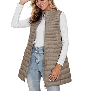 Gilet matelassé léger et respirant pour femme, sans manches, col montant, décontracté, personnalisable avec logo, fabrication OEM - Product Image 1