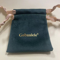 Pochette en velours Lisle vert foncé avec cordon de serrage et estampage doré, sac en velours à cordon pour bijoux et cadeaux, sac de rangement