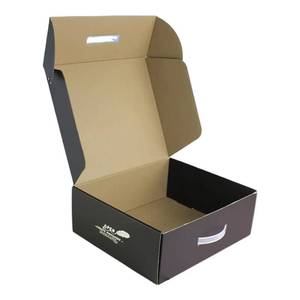 Caja de Cartón para Envíos con Revestimiento de Esponja, Laminado Mate, Papel Recubierto con Estampado UV Dorado Personalizado, Reciclable, para Ropa y Zapatos - Product Image 1