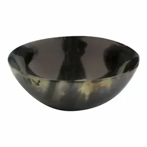 Cuenco de cuerno de búfalo natural hecho a mano de alta calidad con tallas intrincadas para decoración rústica del hogar a precio de mayorista - Product Image 4