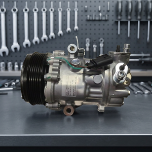 Compresseur à poulie 12V PV6 Modèle ACE Skoda Fabia Volkswagen Polo Nouveau réfrigérant R134a Marque Gamela OE 6R0820803A/B Garantie 1 an 110mm - Product Image 3
