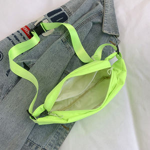 Logo personnalisé Marathon Race Couleurs vives et accrocheuses Sacs de taille amusants pour petits quantité minimale de commande - Product Image 6