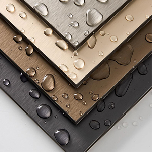Revêtement mural, panneaux intérieurs, panneaux muraux en WPC imperméables, décoration en bois brossé, ignifuge, résistant à l'<span class=keywords><strong>humidité</strong></span>, design moderne pour hôtel - Product Image 3