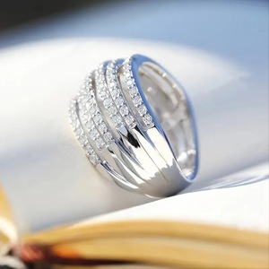 Anello a strati con linee intrecciate, elegante e romantico, accessorio di moda per donna, da indossare tutti i giorni, stile moderno - Product Image 5
