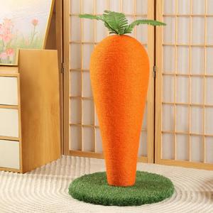Joli griffoir pour chat en forme de carotte pour chats d'intérieur - Arbre à griffer en sisal naturel avec base en herbe - Product Image 4