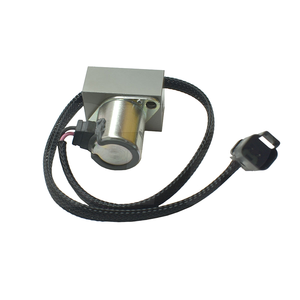 ชิ้นส่วนรถขุด PC200-8 ปั๊มไฮดรอลิกโซลินอยด์วาล์ว 702-21-57400 - Product Image 2