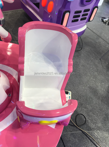 Carrusel Infantil de 3 Personas, Máquina de Juego Operada con Monedas, con Asiento de Manzana, Caballo con Corona, Equipo Grande para 3 Personas - Product Image 5