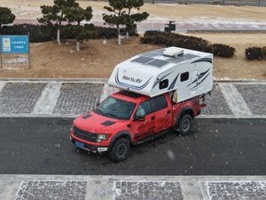 <span class=keywords><strong>Camper</strong></span> di Lusso Fuoristrada, Casa Mobile Personalizzabile <span class=keywords><strong>con</strong></span> Bagno e Cucina per Uso in Ogni Condizione Atmosferica - Product Image 3