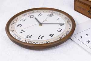 Reloj de pared moderno con marco de madera de nuevo diseño 2026 para sala de estar - Product Image 6