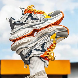Nouvelles chaussures de sport respirantes et amortissantes pour homme, tendance, à semelle épaisse, pour l'automne et l'été, avec antidérapant - Product Image 2