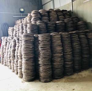 Residuo de Pastel de Aceite de Maní para Alimentación Animal - Alimento para Caballos, Ganado, Cerdos, Perros y Peces, 25 kg/Bolsa, GIA NGUYEN ANIMAL FEED, 12% de Humedad Máxima - Product Image 1