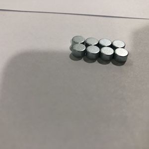 초강력 영구 희토류 자석 동물 네오디임 실린더 자석 D6T * <span class=keywords><strong>3.5</strong></span> 40SH 네오디뮴 자석