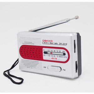<span class=keywords><strong>DEKKO</strong></span>-Radio portátil de bolsillo con altavoz incorporado, radio digital AM/FM de doble banda, alimentado por 2 pilas AA, fácil de operar, apto para ancianos - Product Image 2
