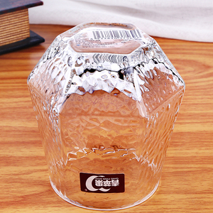 Verre à whisky géométrique en verre diamanté créatif nordique à six côtés avec motif de marteau - Product Image 3