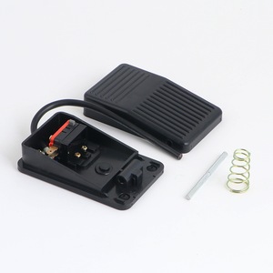 Interruptor de pedal Aomeng Jingye TFS-1 con carcasa de plástico, cable de 10 cm y salida SPST independiente para control de pedal - Product Image 2