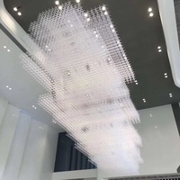 Lampadario a Stella Personalizzato Non Standard, Illuminazione Commerciale per Tavoli Espositivi, Hotel, Ville e Sale Banchetti