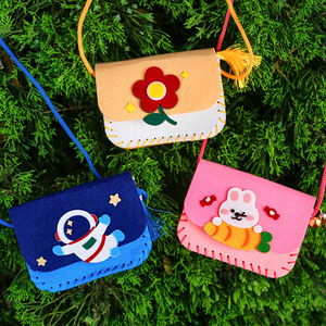 Kits de artesanía de fieltro para niños DIY, Proyecto para padres e hijos de jardín de infantes, bolso cruzado cosido a mano, monedero, tela no tejida casera - Product Image 1