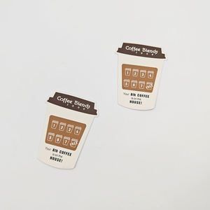 Carte triangulaire personnalisée de luxe découpée au laser, en papier couché épais 600g, imprimée en sérigraphie, estampée à chaud or, de haute qualité et écologique - Product Image 3